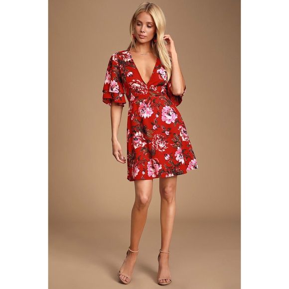 (Sold) Lulu’s Laclair Red Floral Print Surplice Skater Dress Size L - Picture 4 of 8